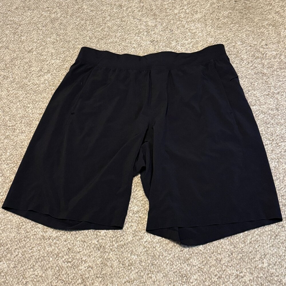 Lululemon Soft Shield Shorts (XXL)
